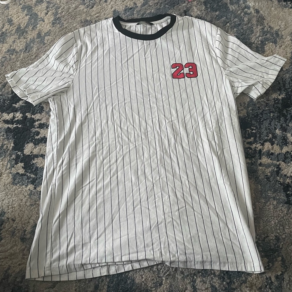 SHEIN - Men Tshirt